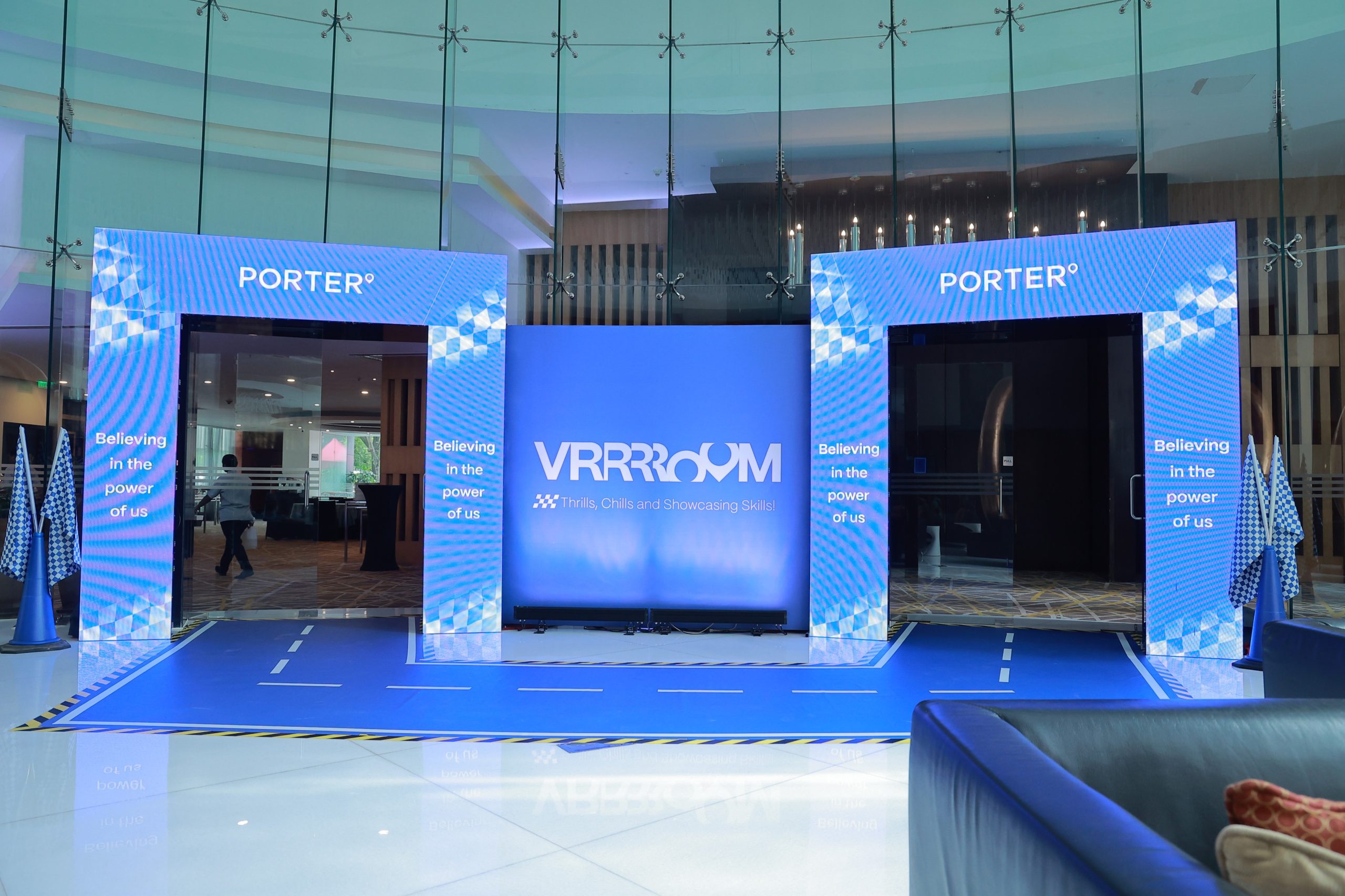 VRRRROOM: Accelerating Impactful Journeys at Porter’s Flagship Showcase Event